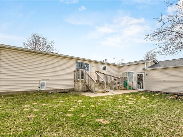 5410 Autumnash Lane, Machesney Park, IL 61115