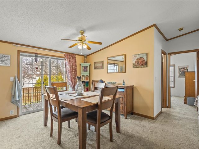 5410 Autumnash Lane, Machesney Park, IL 61115