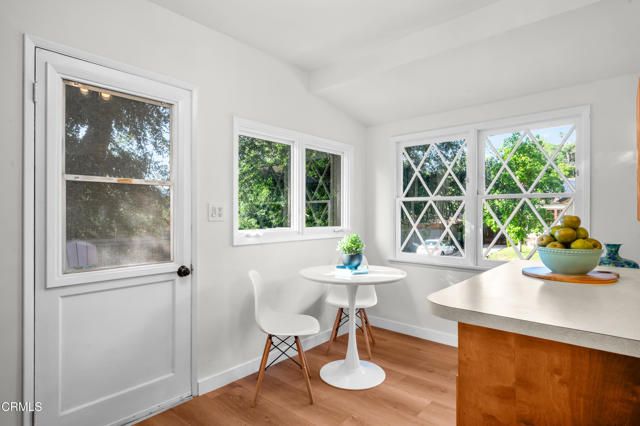 253 Redwood Drive, Pasadena, CA 91105