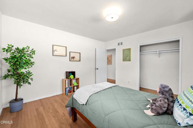 253 Redwood Drive, Pasadena, CA 91105