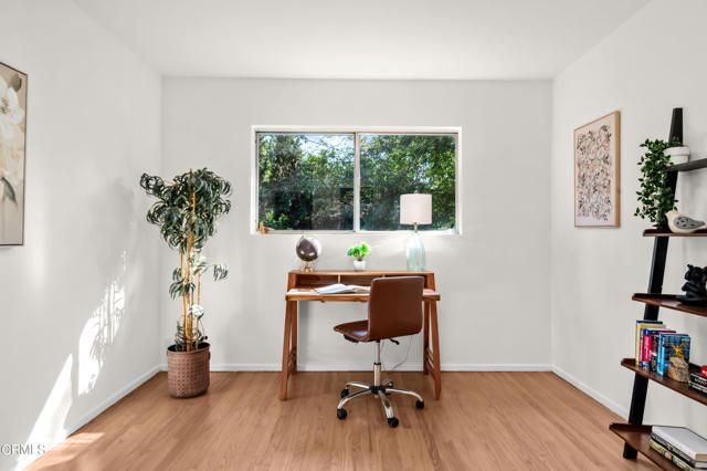 253 Redwood Drive, Pasadena, CA 91105