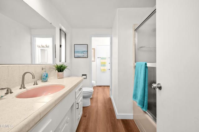 253 Redwood Drive, Pasadena, CA 91105