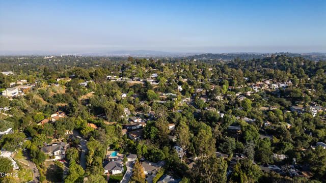 253 Redwood Drive, Pasadena, CA 91105