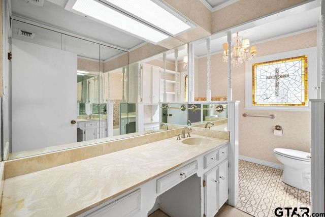 2715 Robertson, Tyler, TX 75701