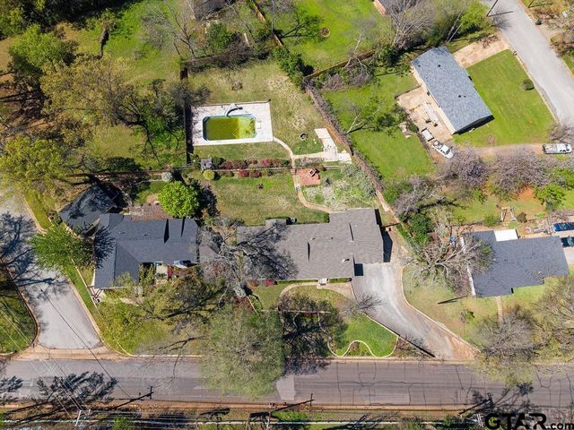 2715 Robertson, Tyler, TX 75701