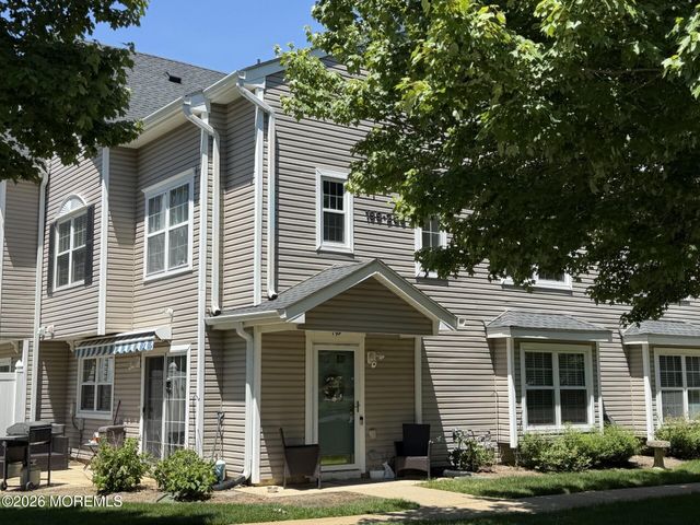 199 Crooked Stick Court, Howell, NJ 07731
