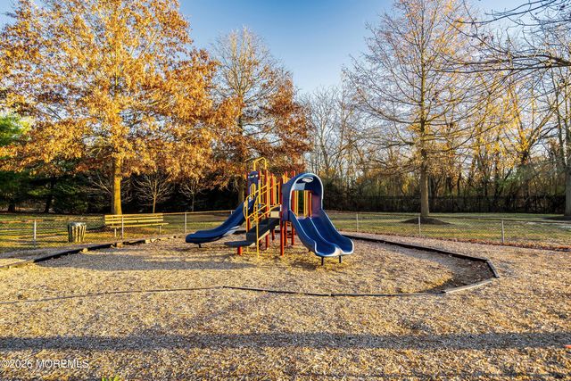199 Crooked Stick Court, Howell, NJ 07731