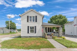 360 Locust Street N, Canal Fulton, OH 44614