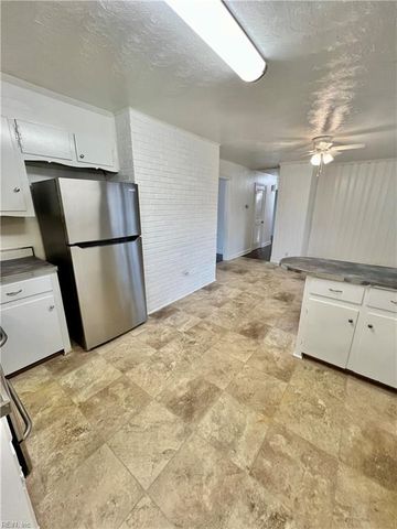 4508 W Norfolk RD, Portsmouth, VA 23703