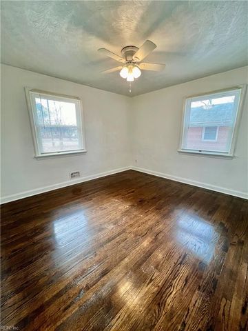 4508 W Norfolk RD, Portsmouth, VA 23703