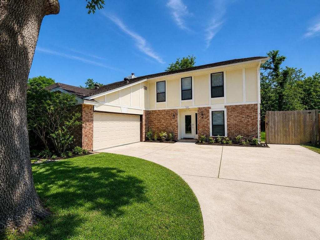 2301 Lees Court, League City, TX 77573