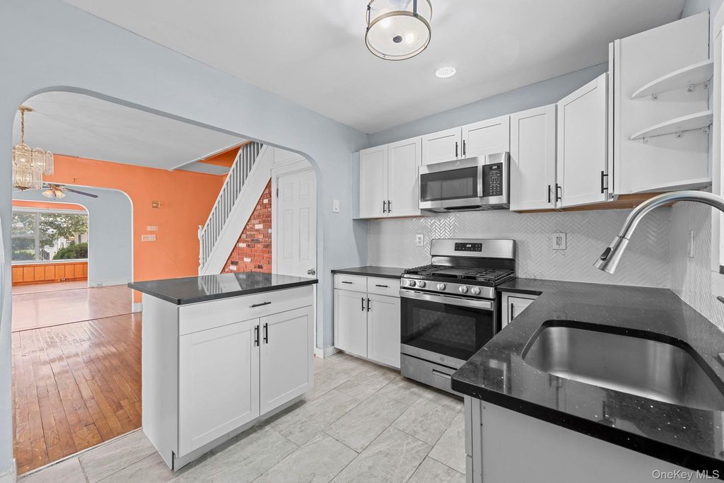 1356 Albany Avenue, Brooklyn, NY 11203 — photo 2