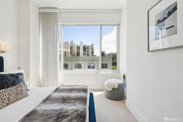 220 Lombard Street 323, San Francisco, CA 94111