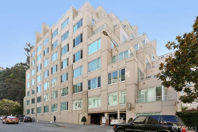 220 Lombard Street 323, San Francisco, CA 94111
