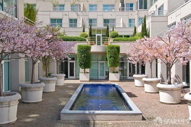 220 Lombard Street 323, San Francisco, CA 94111