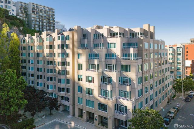 220 Lombard Street 323, San Francisco, CA 94111