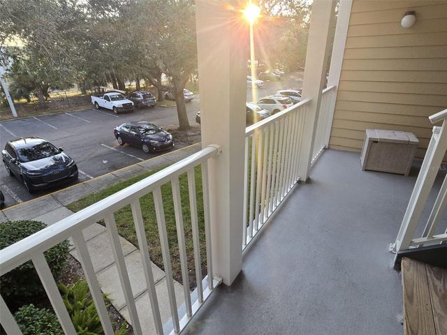 4115 CHATHAM OAK COURT 218, Tampa, FL 33624