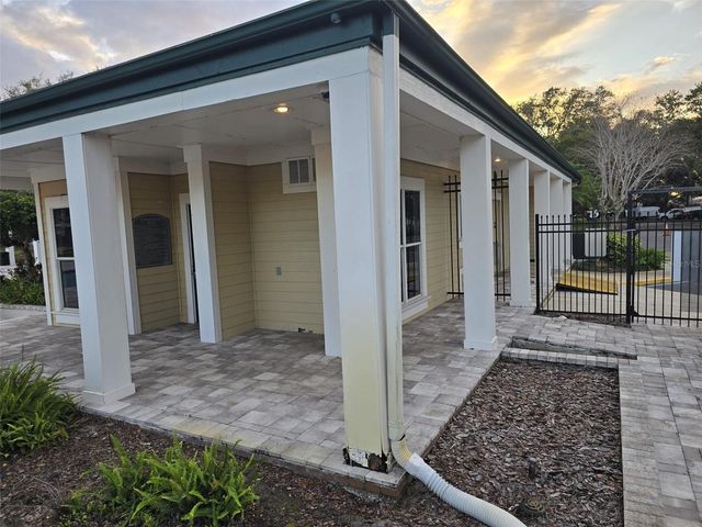 4115 CHATHAM OAK COURT 218, Tampa, FL 33624