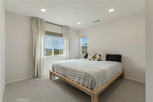 35103 Vintage Cove, Fallbrook, CA 92028