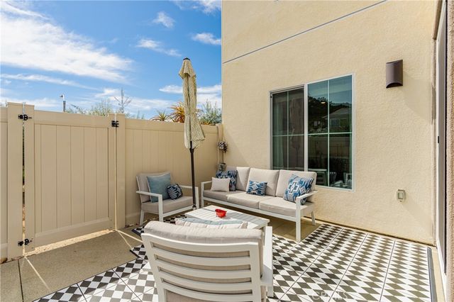 35103 Vintage Cove, Fallbrook, CA 92028