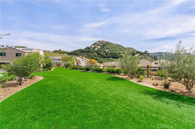 35103 Vintage Cove, Fallbrook, CA 92028