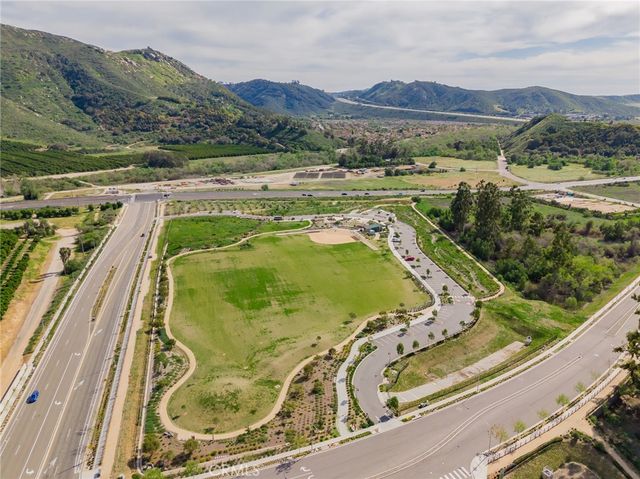 35103 Vintage Cove, Fallbrook, CA 92028