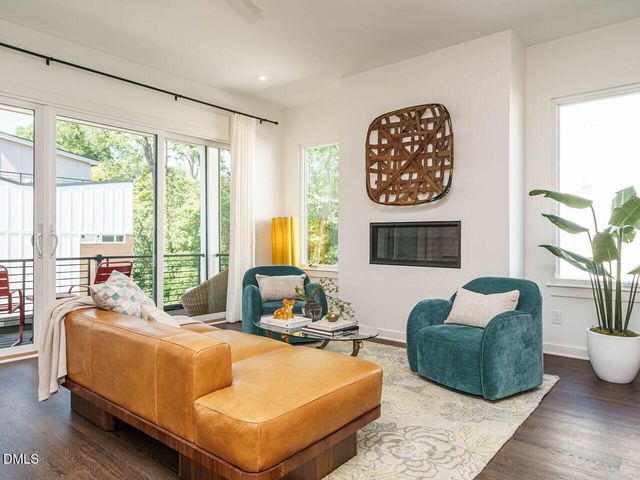 1527 Urban Trace Lane, Raleigh, NC 27608