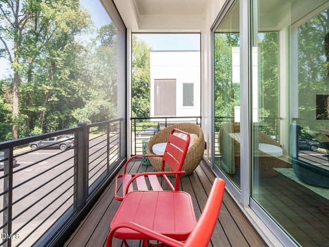 1527 Urban Trace Lane, Raleigh, NC 27608