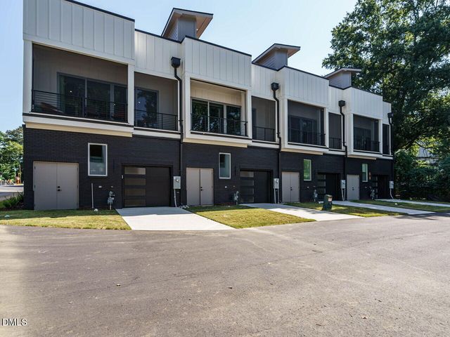 1527 Urban Trace Lane, Raleigh, NC 27608