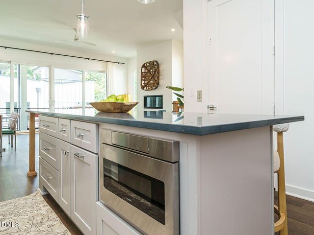 1527 Urban Trace Lane, Raleigh, NC 27608