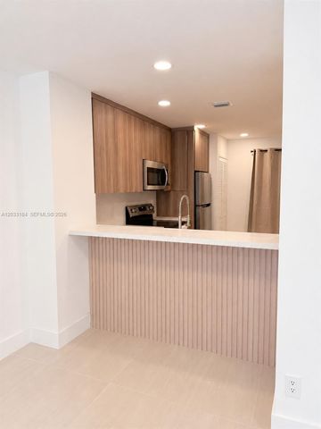 2878 Coral Springs Dr 2878, Coral Springs, FL 33065