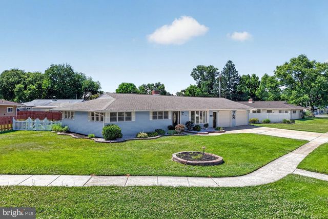 24 MARLIN DR, Newark, DE 19713