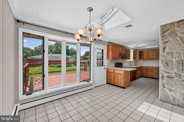 24 MARLIN DR, Newark, DE 19713