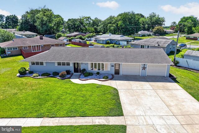 24 MARLIN DR, Newark, DE 19713