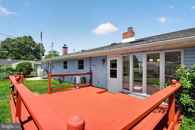 24 MARLIN DR, Newark, DE 19713