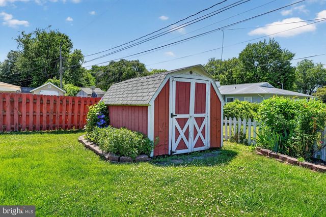 24 MARLIN DR, Newark, DE 19713