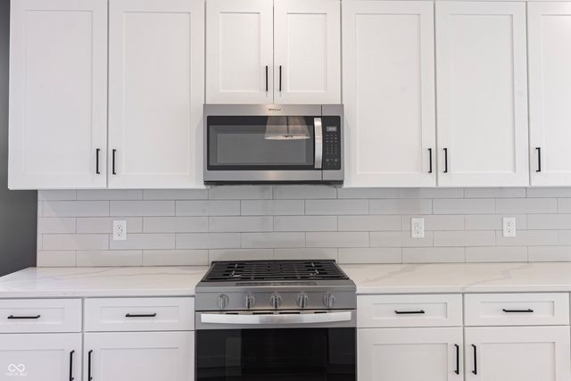 2053 Columbia Avenue, Indianapolis, IN 46202