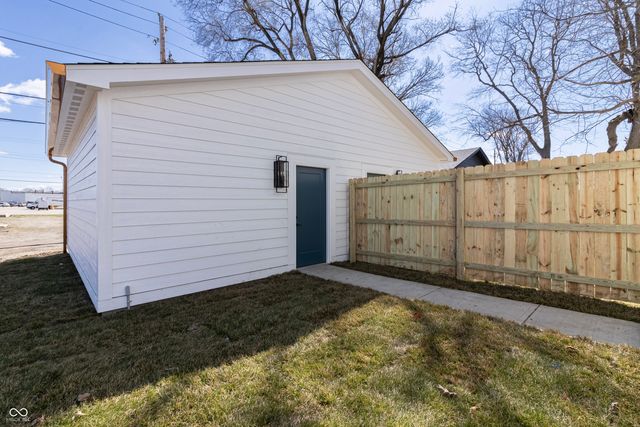 2053 Columbia Avenue, Indianapolis, IN 46202