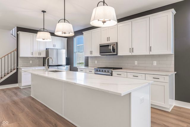 2053 Columbia Avenue, Indianapolis, IN 46202