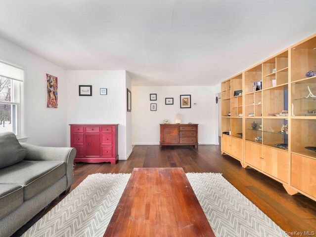 14 Harrigan Road, Hopewell Junction, NY 12533