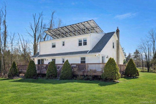 14 Harrigan Road, Hopewell Junction, NY 12533