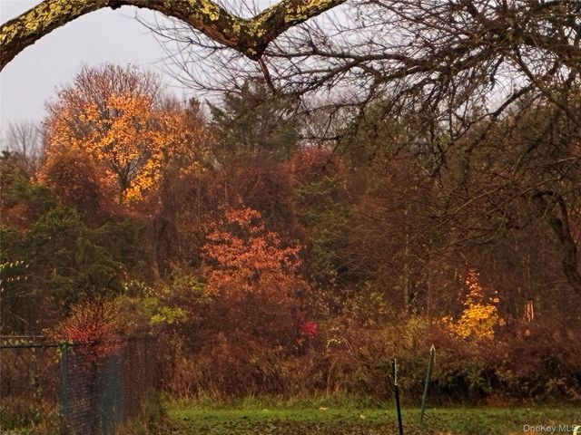 14 Harrigan Road, Hopewell Junction, NY 12533