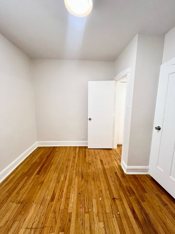 1333 N Lorel Avenue 1W, Chicago, IL 60651