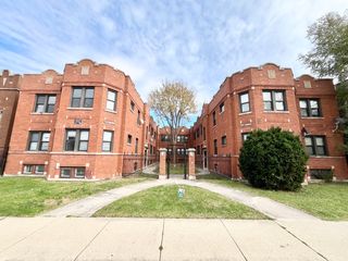 1333 N Lorel Avenue 1W, Chicago, IL 60651