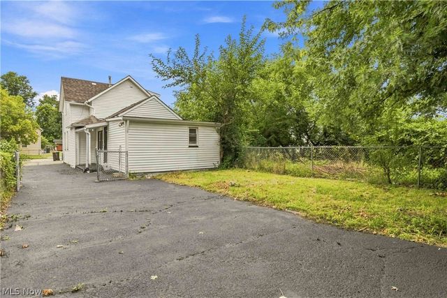 3129 W 31st Street, Cleveland, OH 44109