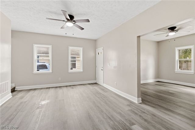 3129 W 31st Street, Cleveland, OH 44109