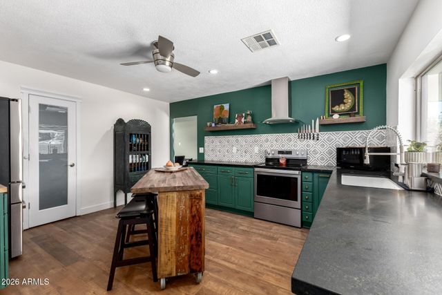 4643 W TOWNLEY Avenue, Glendale, AZ 85302