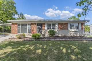 3105 Lin Tel Road, St Louis, MO 63125