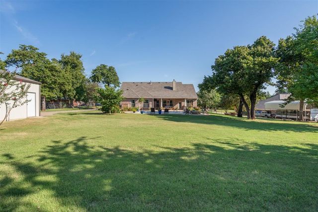 2369 Blue Spruce Drive, Blanchard, OK 73010