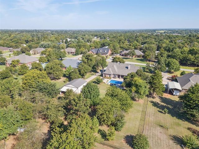 2369 Blue Spruce Drive, Blanchard, OK 73010